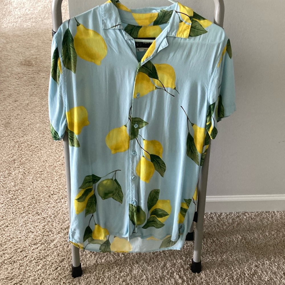 Lemon print shirt
